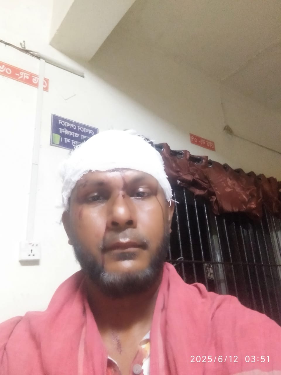 দিনাজপুরে জমি বিরোধকে কেন্দ্র করে হামলা-ভাঙ্গচুর আহত ৭