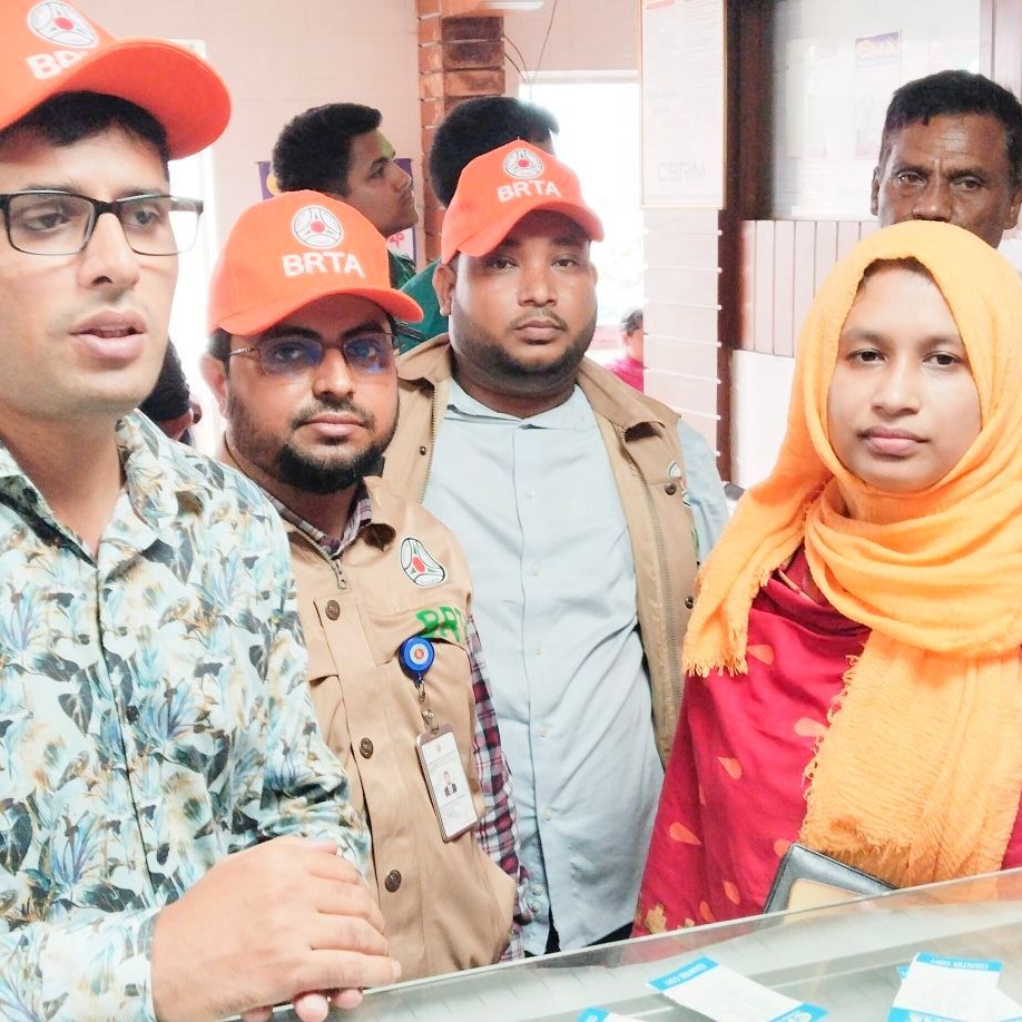 বাস কাউন্টার ও টার্মিনালে বিআরটিএ টিমের অভিযান, ২টি কাউন্টারকে জরিমানা
