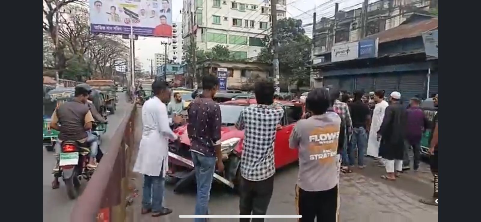 সিএনজি ও কার সংঘর্ষে গুরুতর আহত  আবু সুফিয়ান